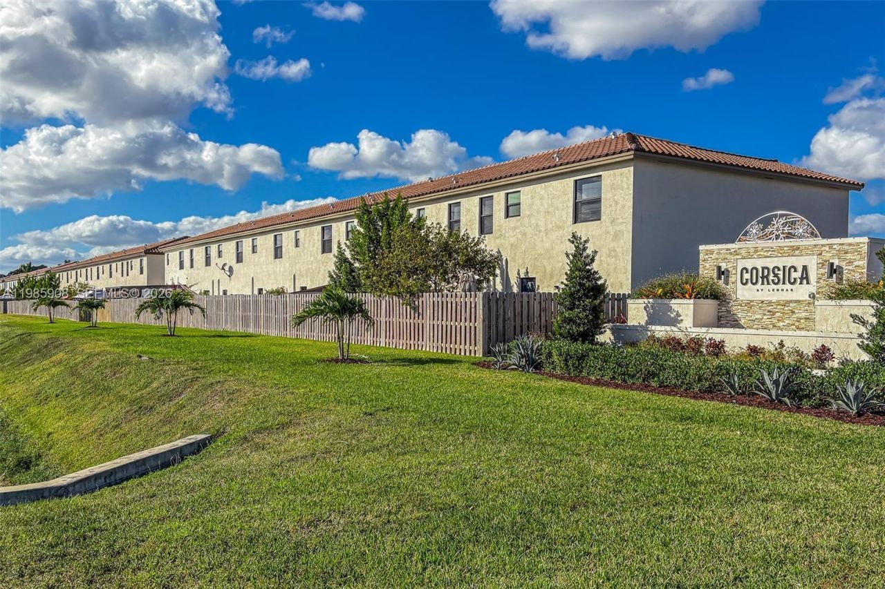 11907 SW 247th Ter, Homestead, FL 33032 Photo
