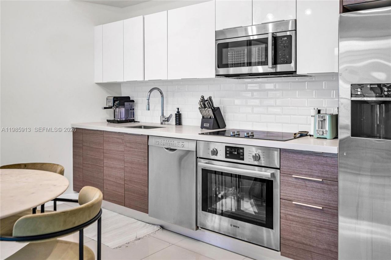 1010 SW 2nd Ave , Unit 2004, Miami, FL 33130 Photo