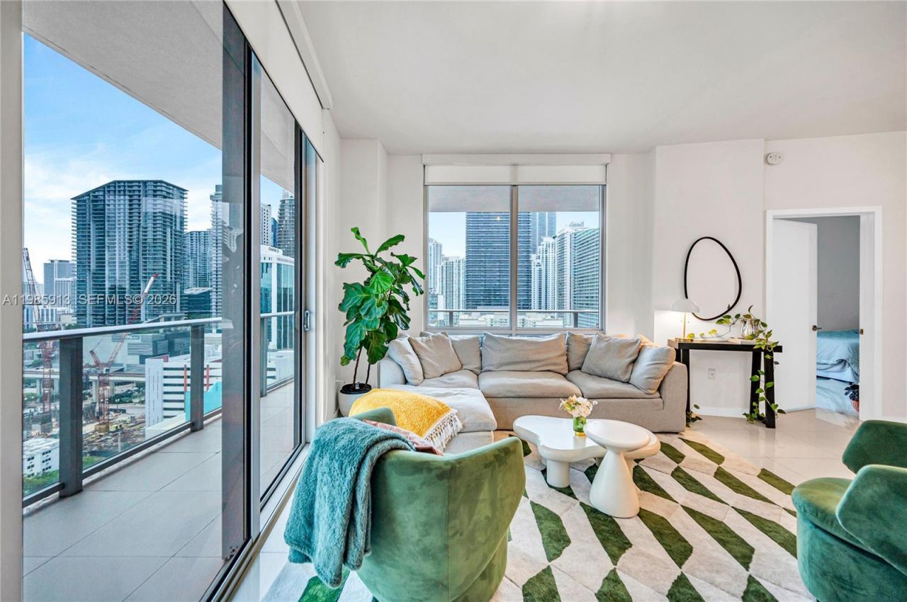 1010 SW 2nd Ave , Unit 2004, Miami, FL 33130 Photo