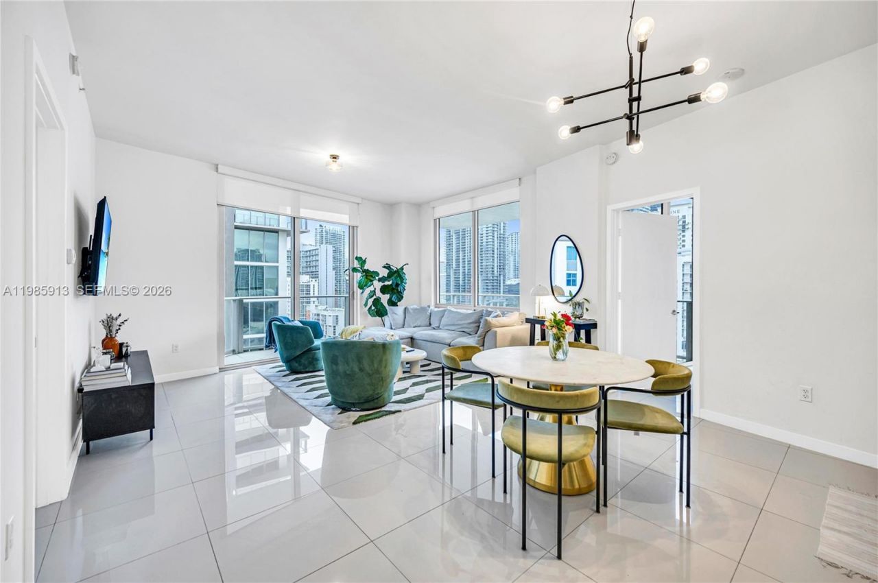 1010 SW 2nd Ave , Unit 2004, Miami, FL 33130 Photo