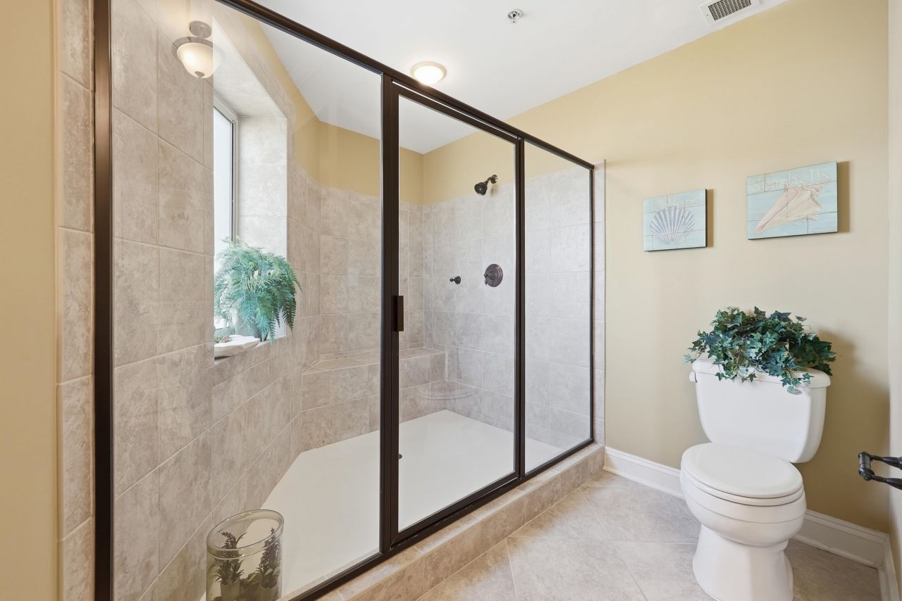 9547 Edgerton Dr.  Photo 15