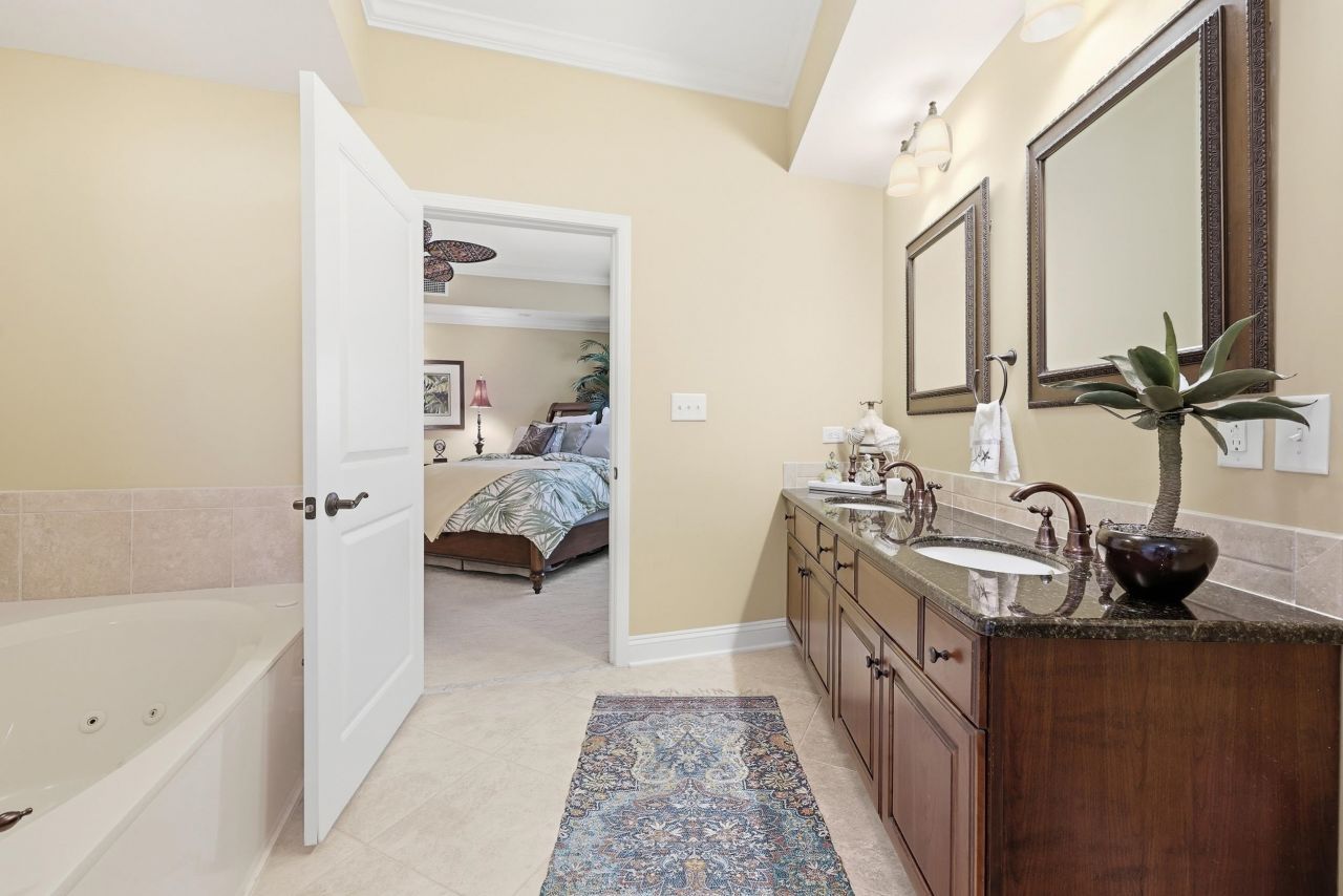 9547 Edgerton Dr.  Photo 16