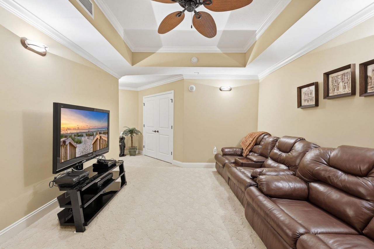 9547 Edgerton Dr.  Photo 24