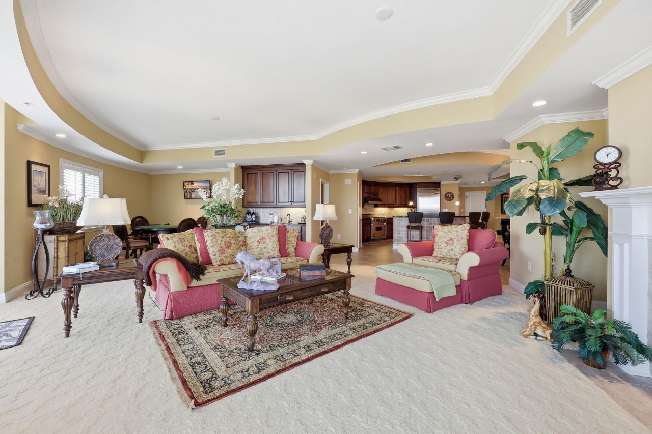 9547 Edgerton Dr.  Photo 8