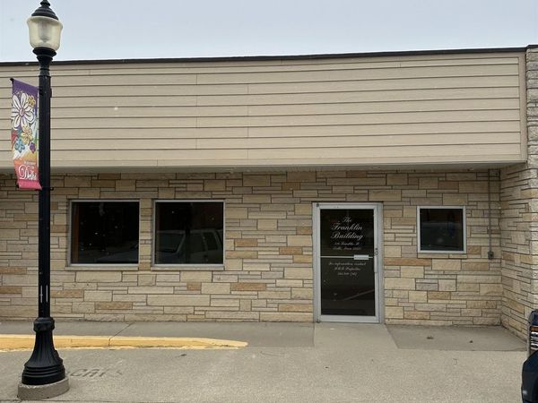 316 Franklin Street, Delhi, IA 52223