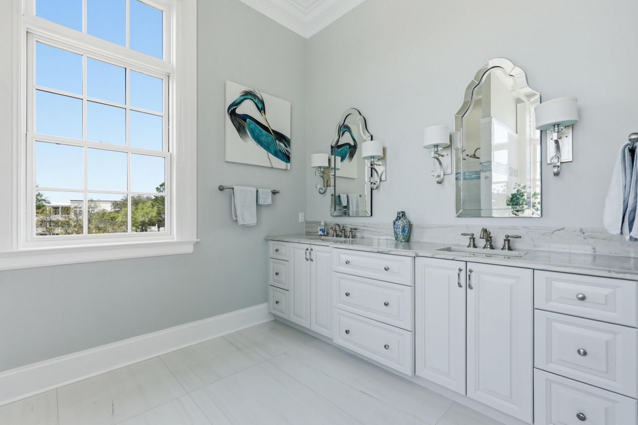 134 Fairbanks Oak Alley Photo 19