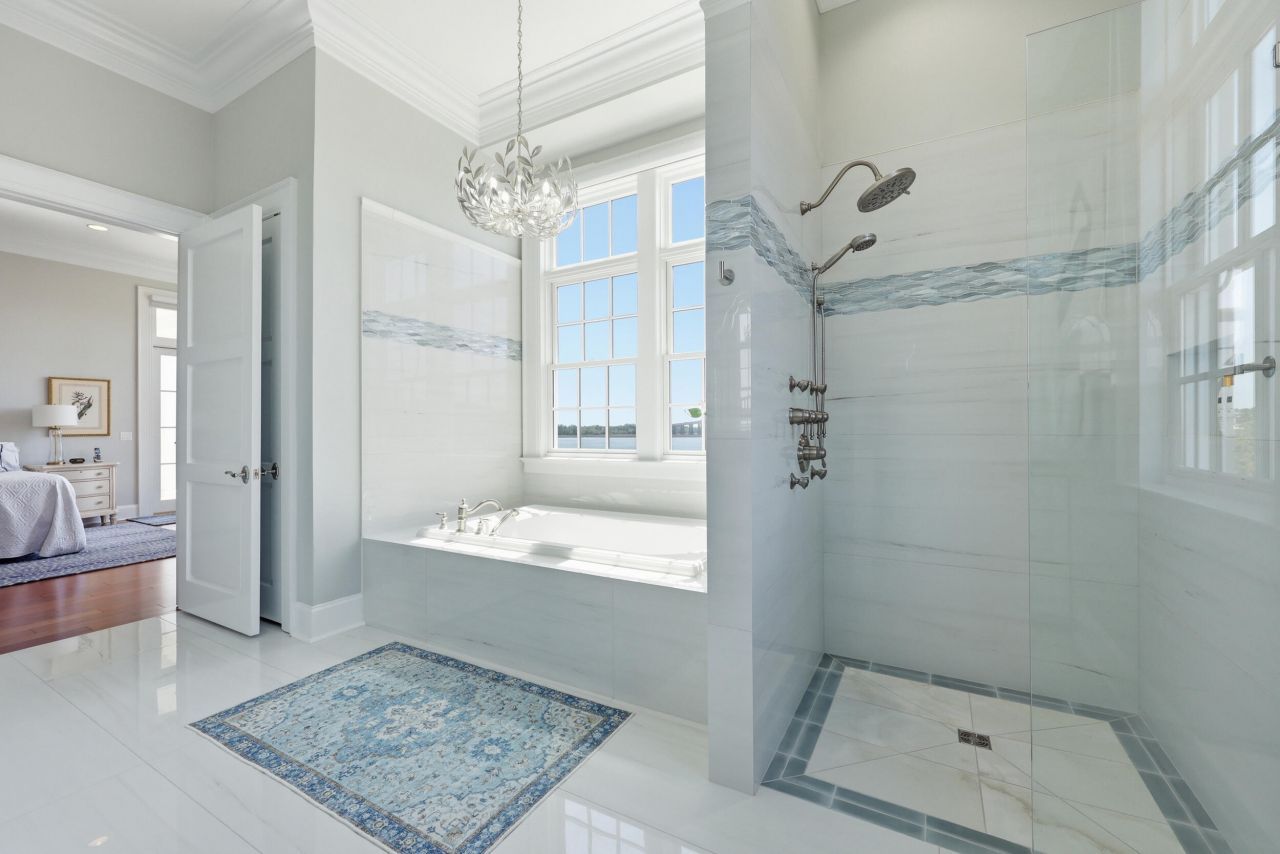 134 Fairbanks Oak Alley Photo 20