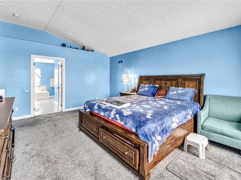 1273 Muchney Circle, Akron, OH 44312 Photo 33