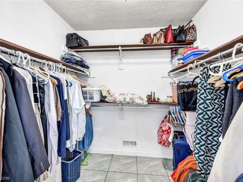 1273 Muchney Circle, Akron, OH 44312 Photo 43