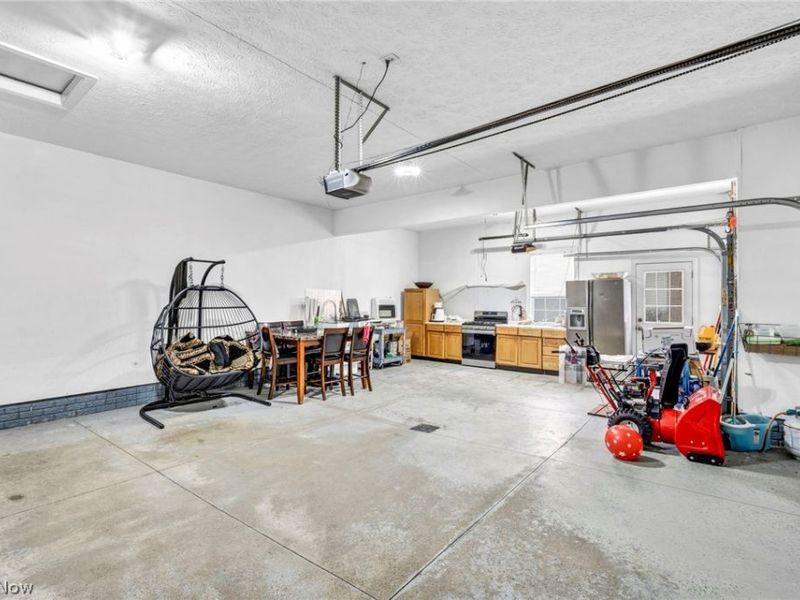 1273 Muchney Circle, Akron, OH 44312 Photo 44