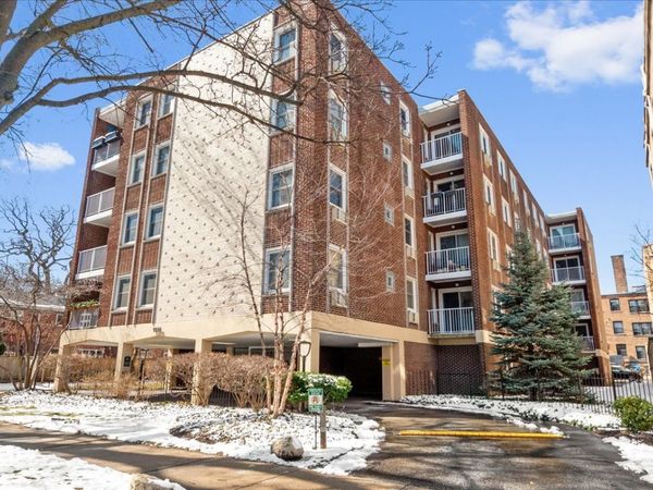 1310 Maple Avenue , Unit 5C, Evanston, IL 60201