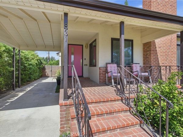 831 E Walnut, Burbank, CA 91501