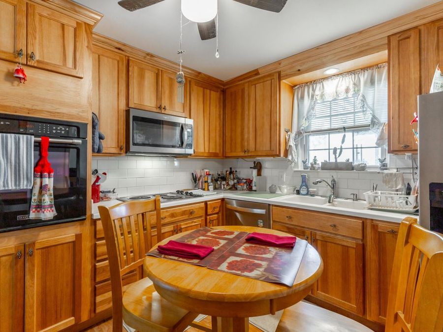 Property Image 16