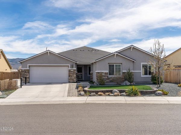 7021 Saddlehorn Road, Carson City, NV 89701