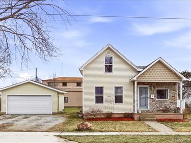 69234 Stone Street, Richmond, MI 48062