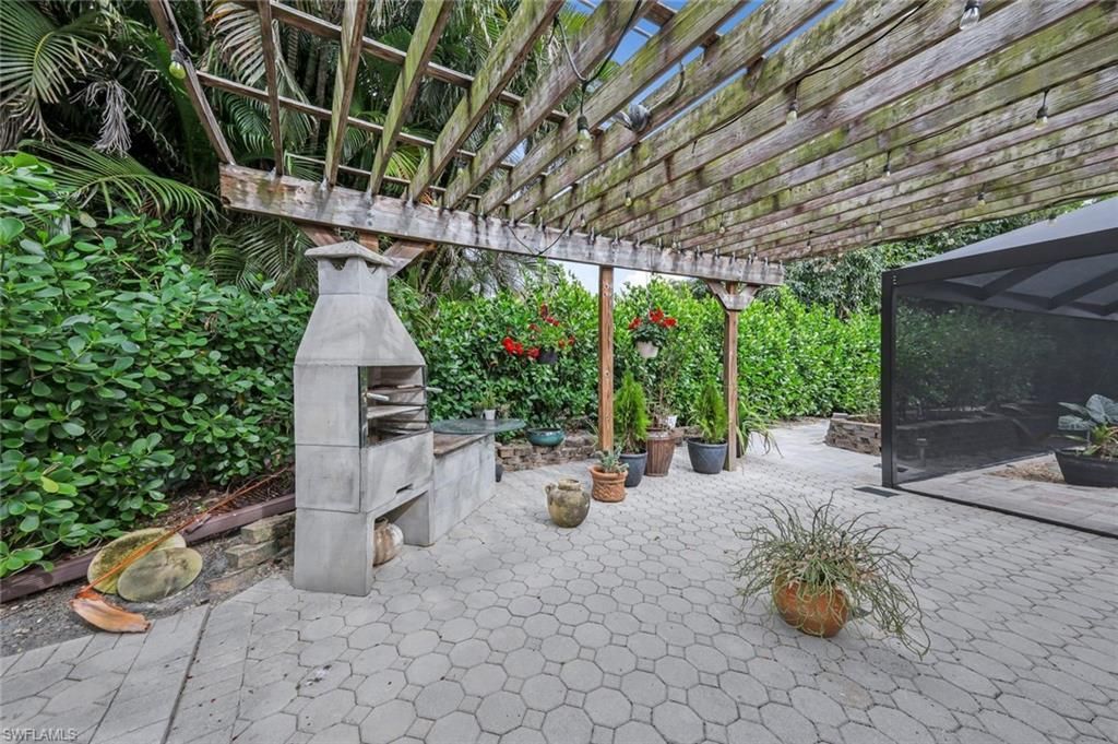 730 Bay Tree Ct, Naples, FL 34108 Photo