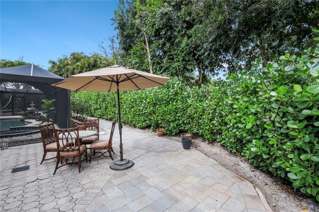 730 Bay Tree Ct, Naples, FL 34108 Photo