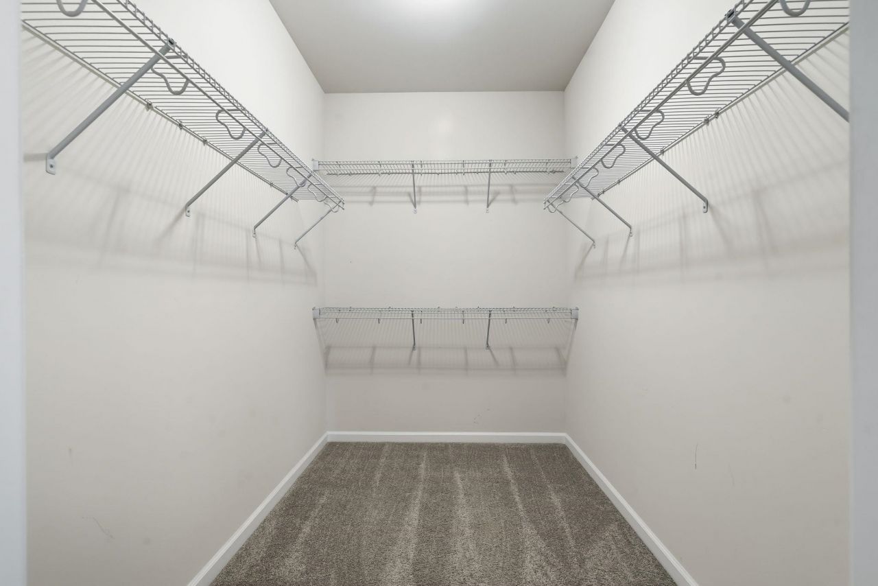 653 Sandberg St. Photo 21