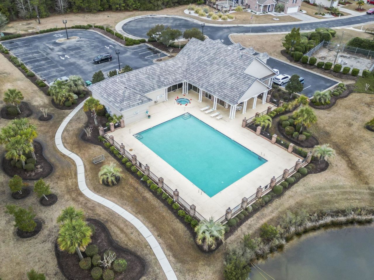 653 Sandberg St. Photo 42