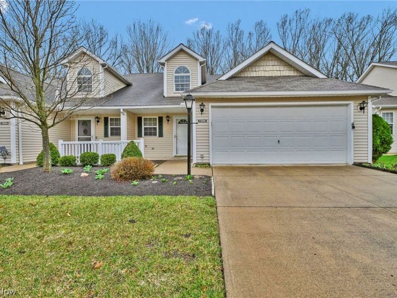 7596 Willow Woods Drive, North Olmsted, OH 44070 Photo 1