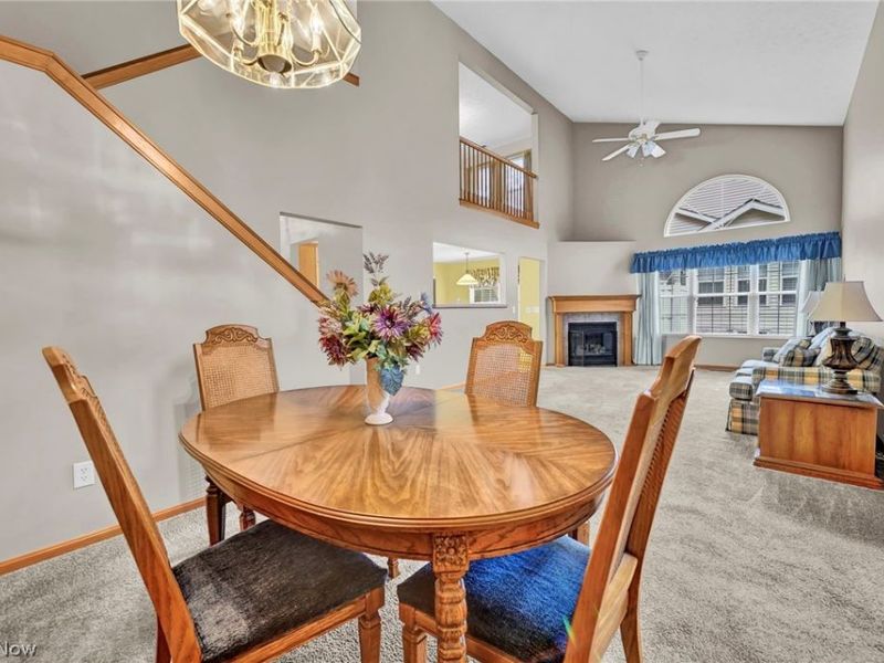 7596 Willow Woods Drive, North Olmsted, OH 44070 Photo 3