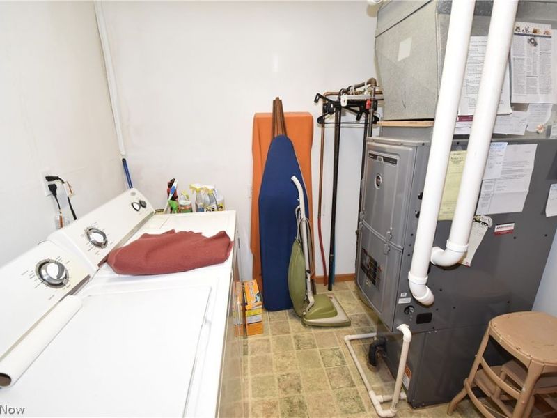 804 Texas Avenue , Mc Donald, OH 44437 Photo 19