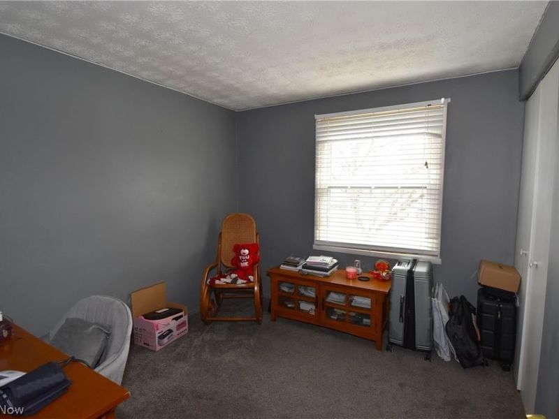 804 Texas Avenue , Mc Donald, OH 44437 Photo 9