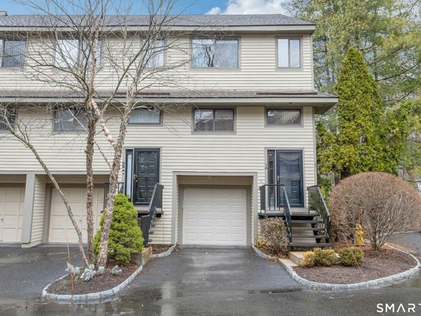 2435 Bedford, Unit 3A, Stamford, CT 06905