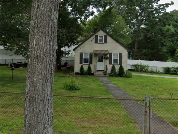 10 Melody Lane, Billerica, MA 01821