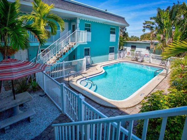 11440 1ST STREET E, Unit 1, TREASURE ISLAND, FL 33706