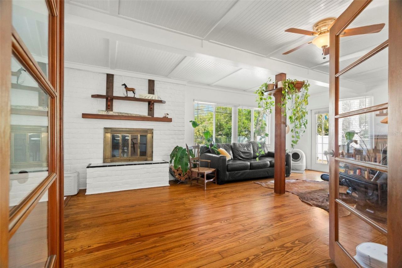 6343 1st Avenue N, Saint Petersburg, FL 33710 Photo