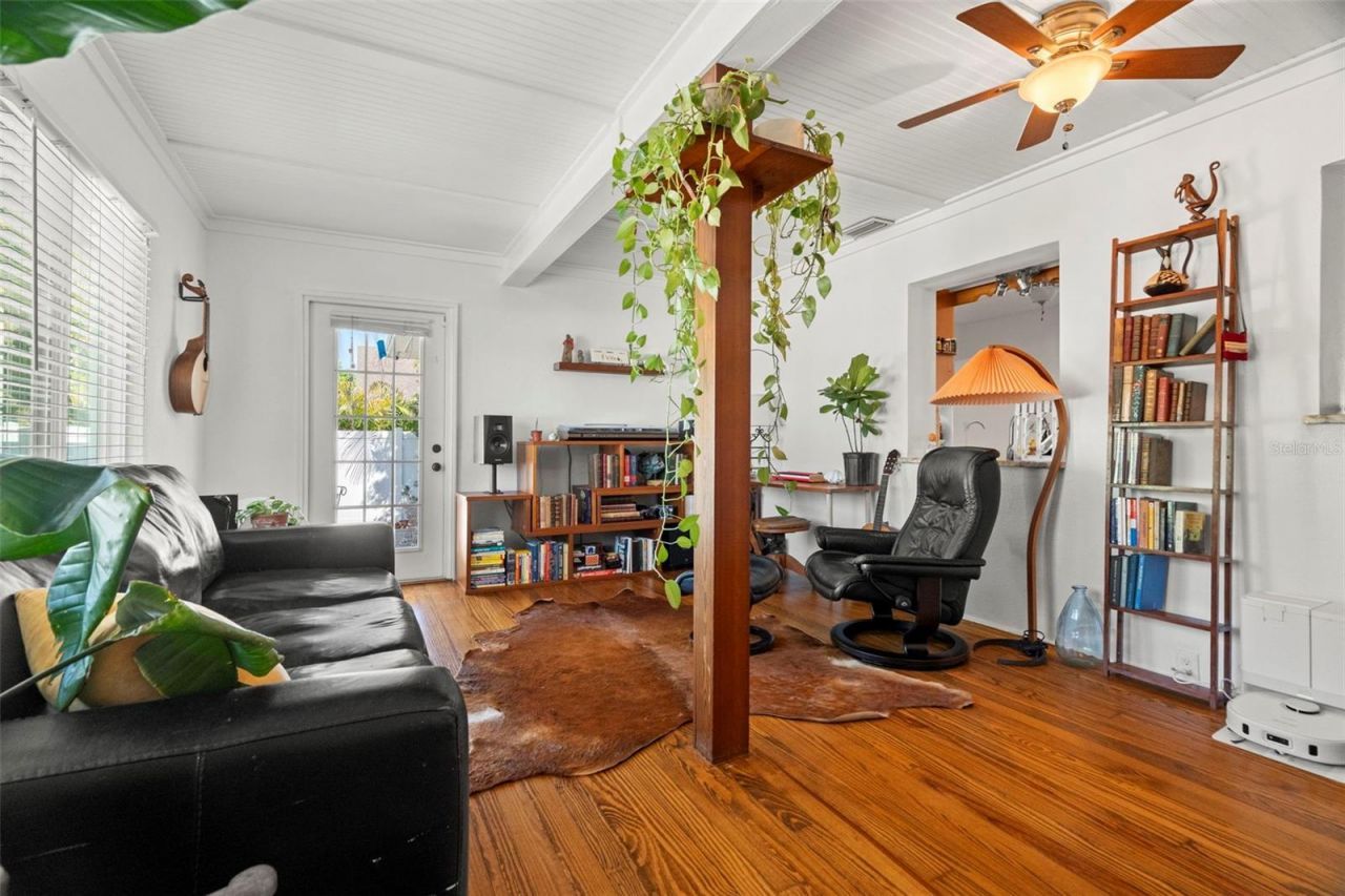 6343 1st Avenue N, Saint Petersburg, FL 33710 Photo