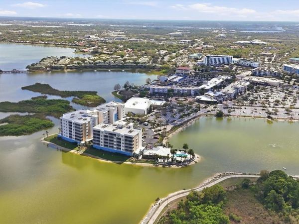 10510 BOARDWALK LOOP , Unit 602, LAKEWOOD RANCH, FL 34202