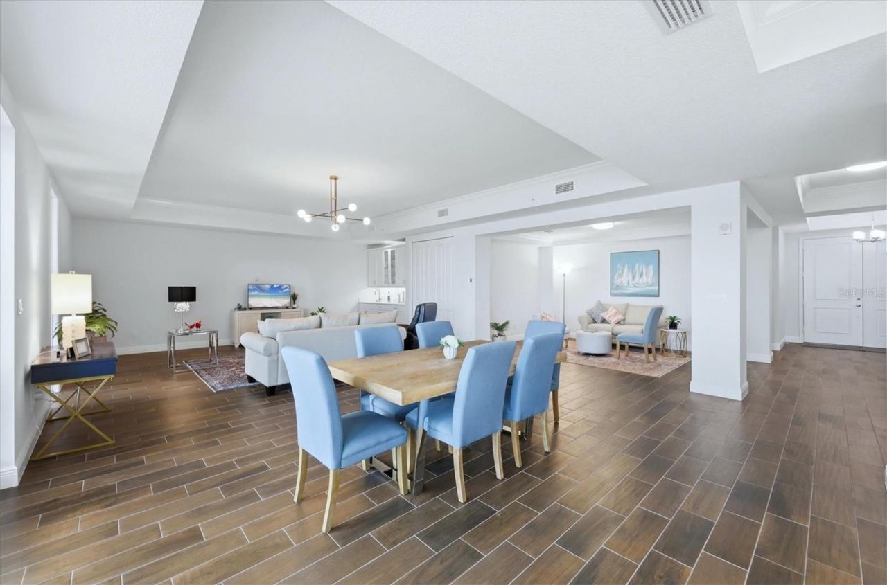 10510 Boardwalk Loop, Unit 602, Lakewood Ranch, FL 34202 Photo