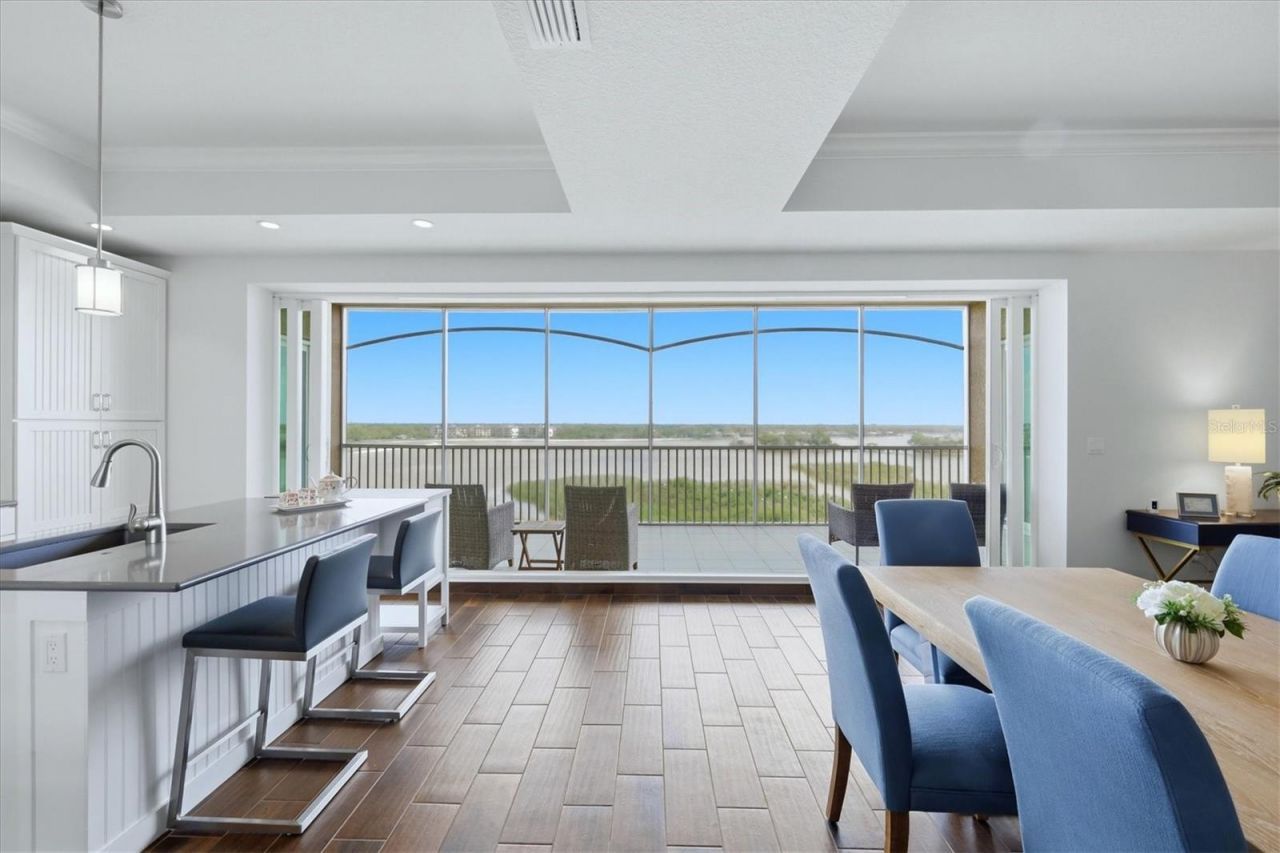 10510 Boardwalk Loop, Unit 602, Lakewood Ranch, FL 34202 Photo