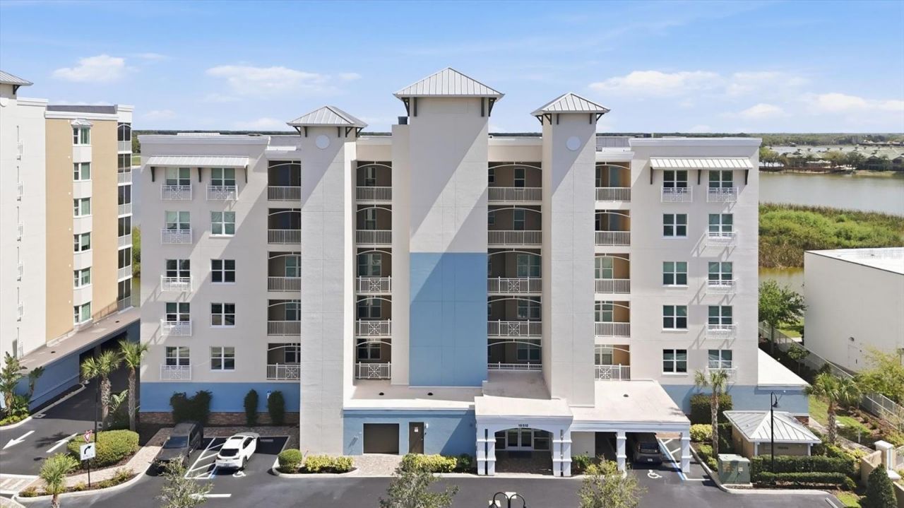 10510 Boardwalk Loop, Unit 602, Lakewood Ranch, FL 34202 Photo