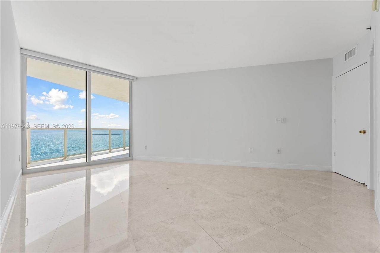 19111 Collins Ave , Unit 1703, Sunny Isles Beach, FL 33160 Photo