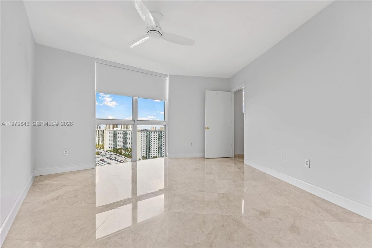19111 Collins Ave , Unit 1703, Sunny Isles Beach, FL 33160 Photo