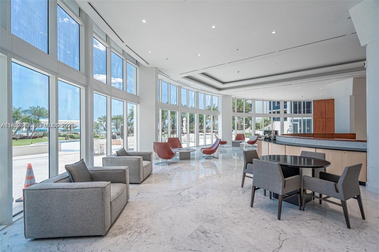 19111 Collins Ave , Unit 1703, Sunny Isles Beach, FL 33160 Photo