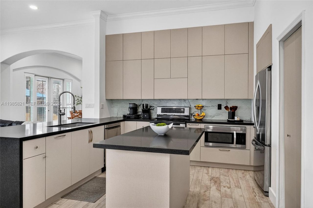 10102 SW 158th Ct , Miami, FL 33196 Photo