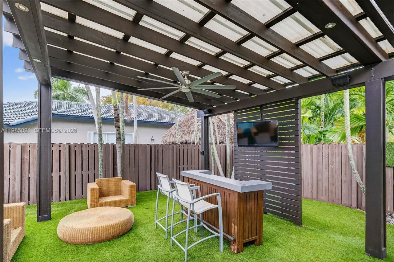 10102 SW 158th Ct , Miami, FL 33196 Photo