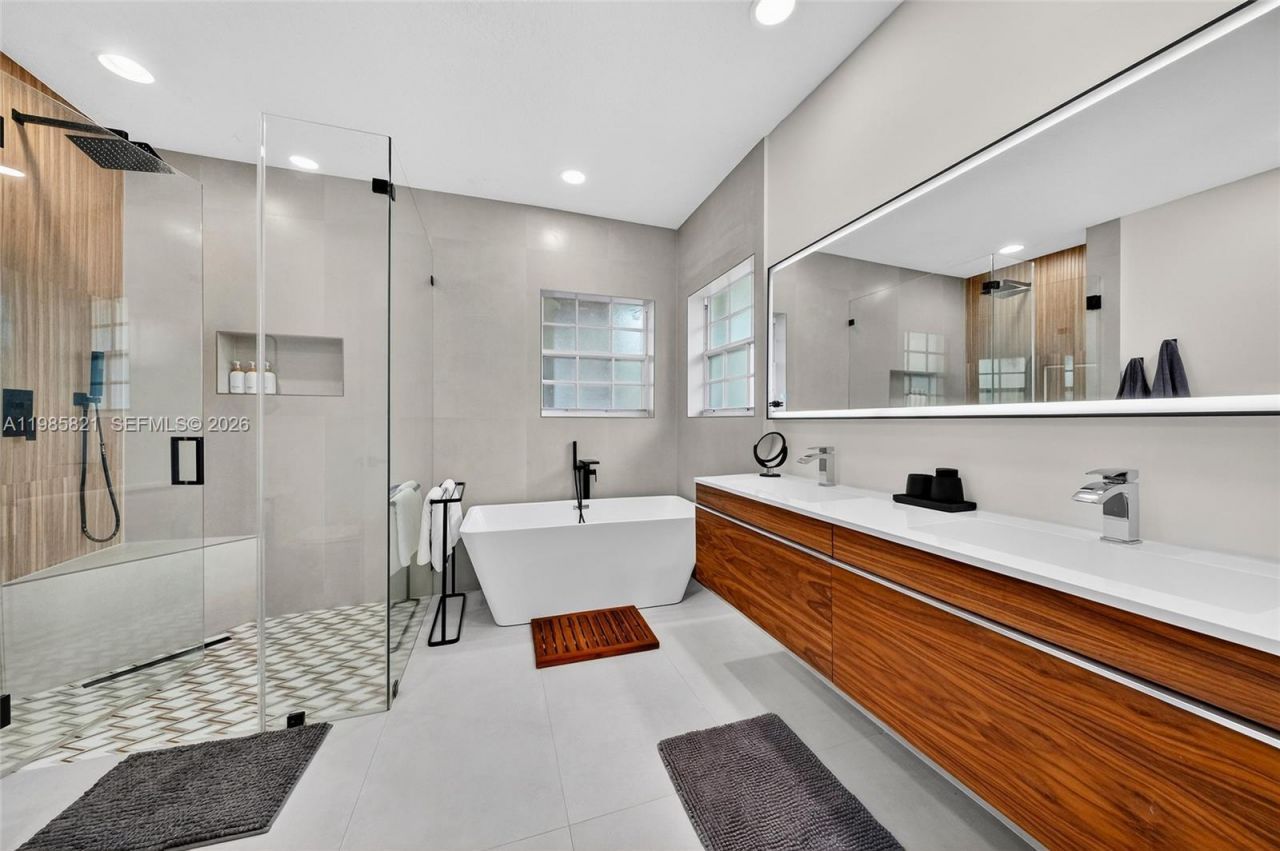 10102 SW 158th Ct , Miami, FL 33196 Photo