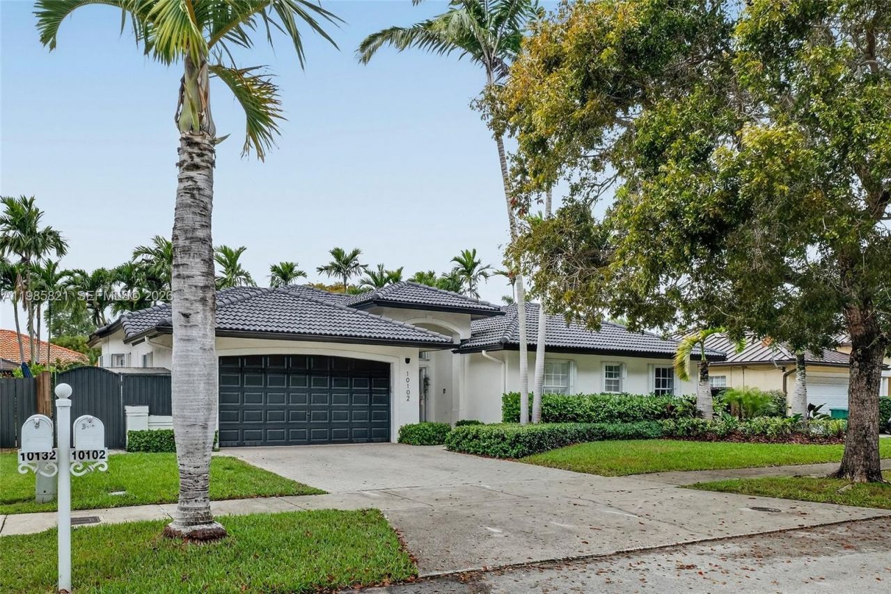 10102 SW 158th Ct , Miami, FL 33196 Photo