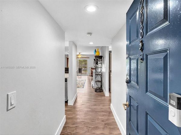 Unit 208M, Pembroke Pines, FL 33027