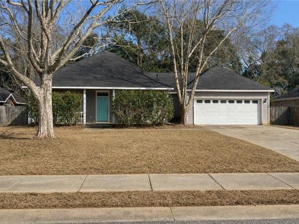 20495 Lowry Drive, Fairhope, AL 36532