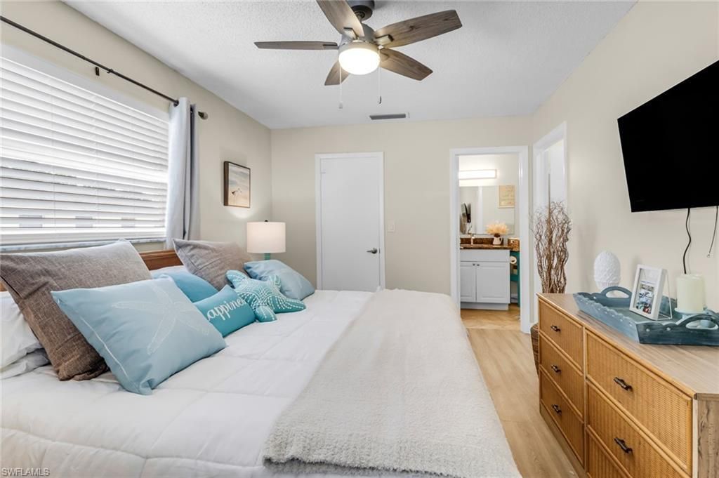 3325 Airport Rd N, Unit G5, Naples, FL 34105 Photo