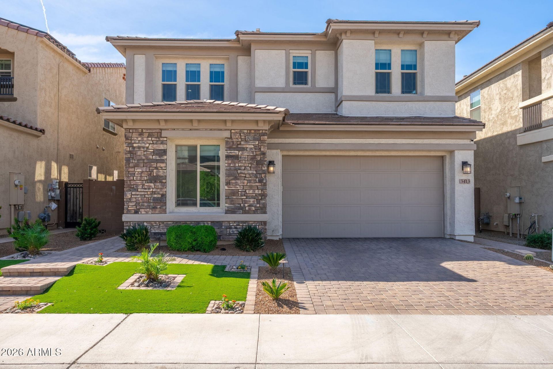 3413 E Crest Lane, Phoenix, AZ 85050 Main Photo