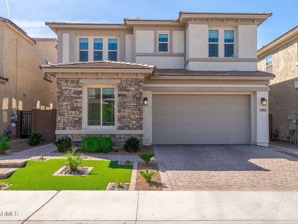 3413 E CREST Lane, Phoenix, AZ 85050