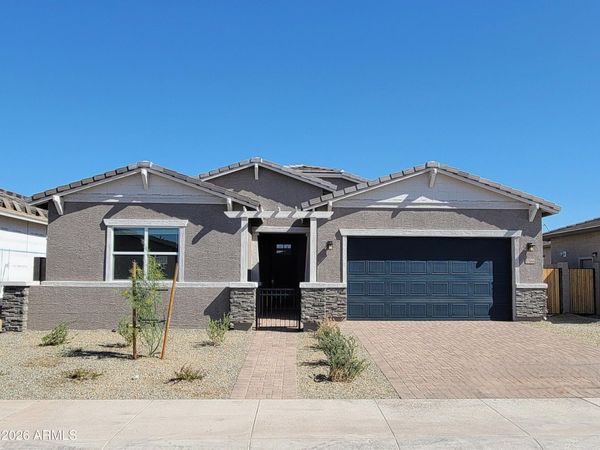 17644 W COLLEGE Drive, Goodyear, AZ 85395
