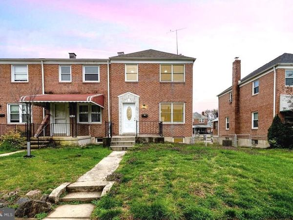 2246 GRAYTHORN, BALTIMORE, MD 21220